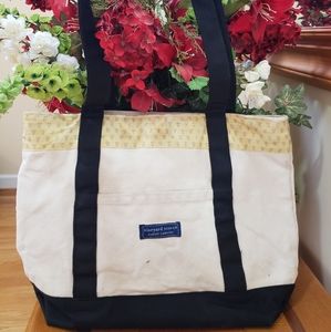 Vineyard vines purse